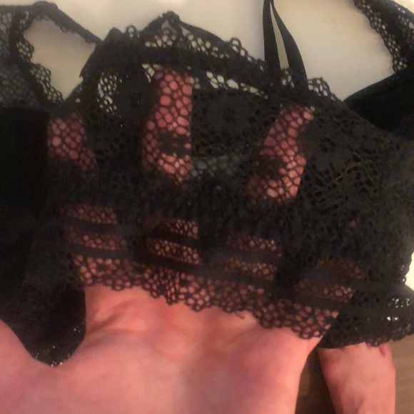 Victoria secret bralette. Size M. - Picture 4 of 5